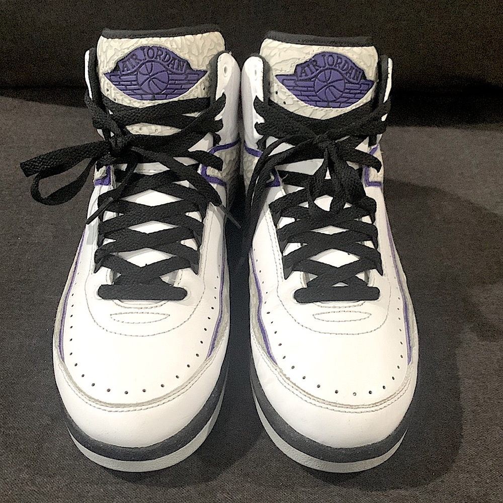 COPY - Air Jordan Retro 2